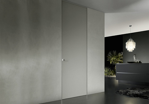 Межкомнатная дверь c алюминиевой рамой и матовым лакированным стеклом lino M Rimadesio